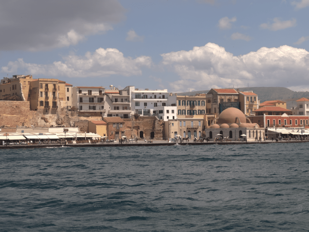 גילוי חאניה, יוון: מדריך להשכרת דירה